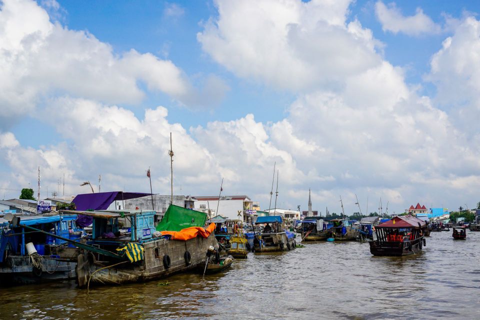 cai-be-floating-market_960