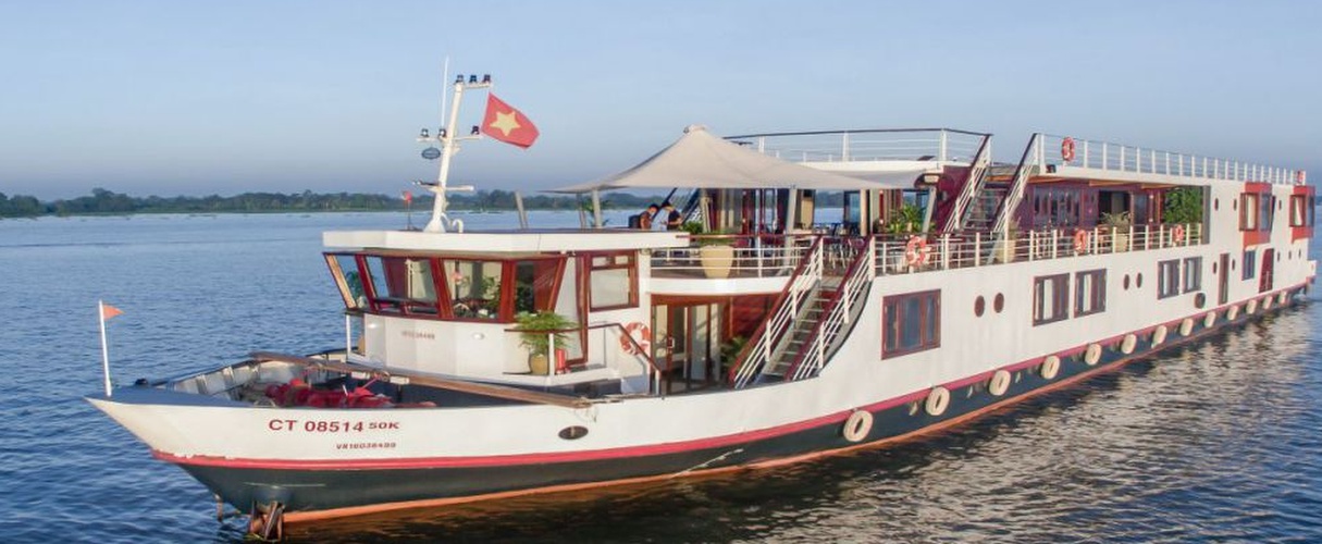 Mekong Eyes Explorer 3D2N Saigon - Phnom Penh