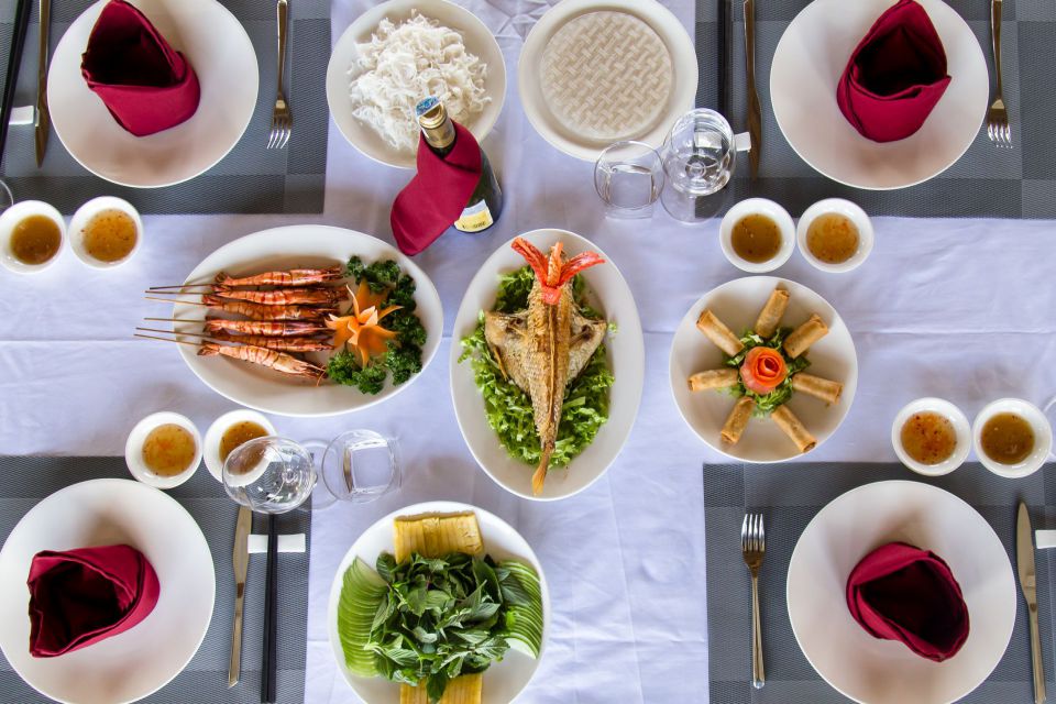 food-on-boat