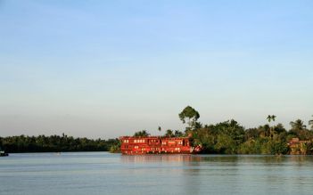  3-day Mekong Eyes Cruise between Cai Be and Can Tho