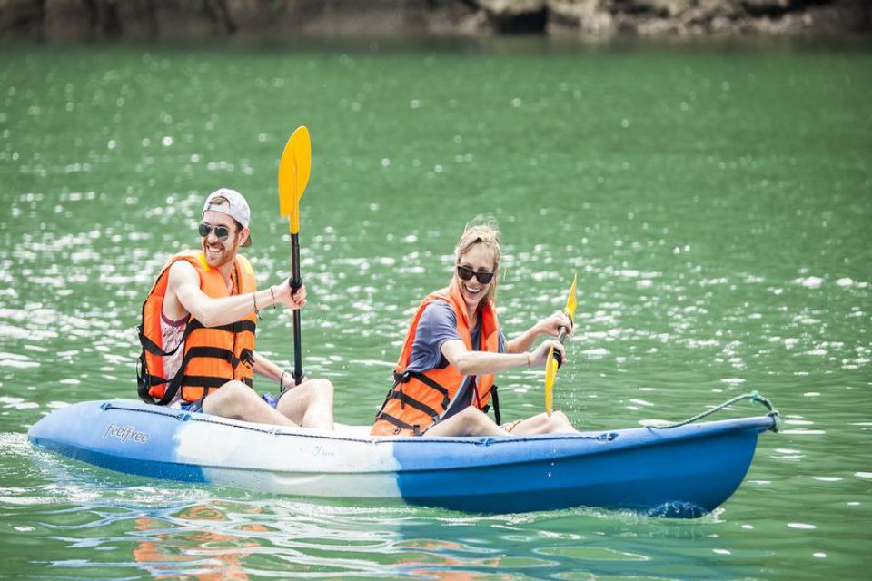 kayaking-violet-cruise-2-days-1-night-2
