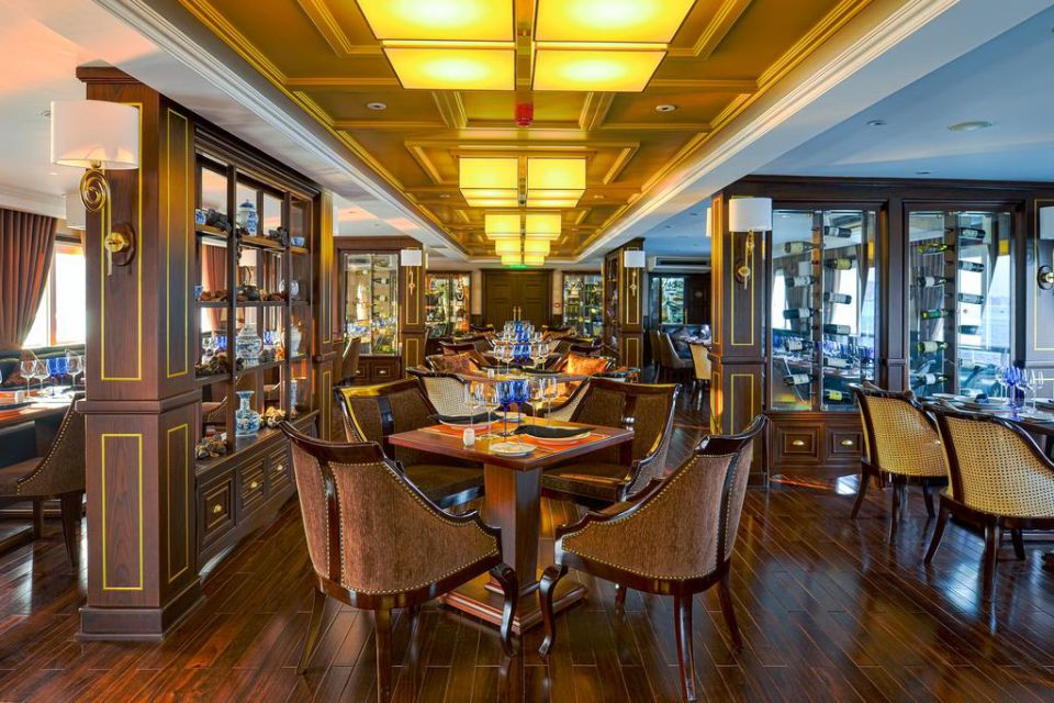 restaurant
