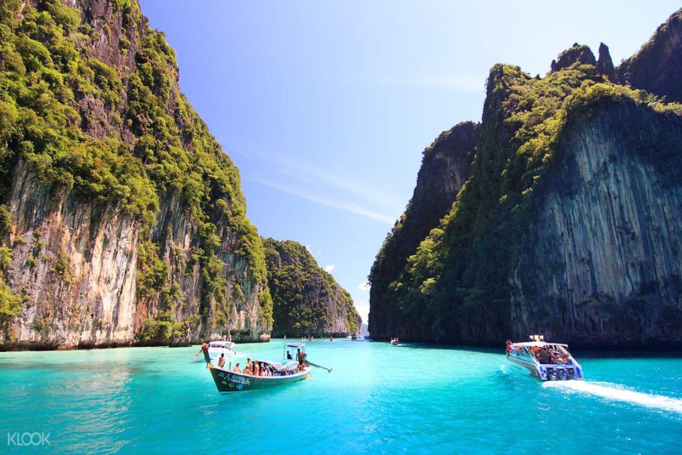 phi-phi-island