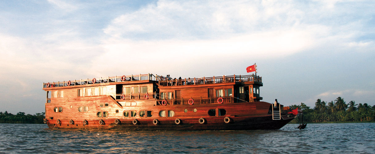 2-day Mekong Eyes Cruise between Cai Be and Can Tho