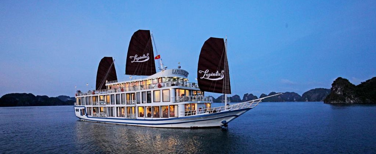 La Pinta Cruise 3 days/ 2 nights