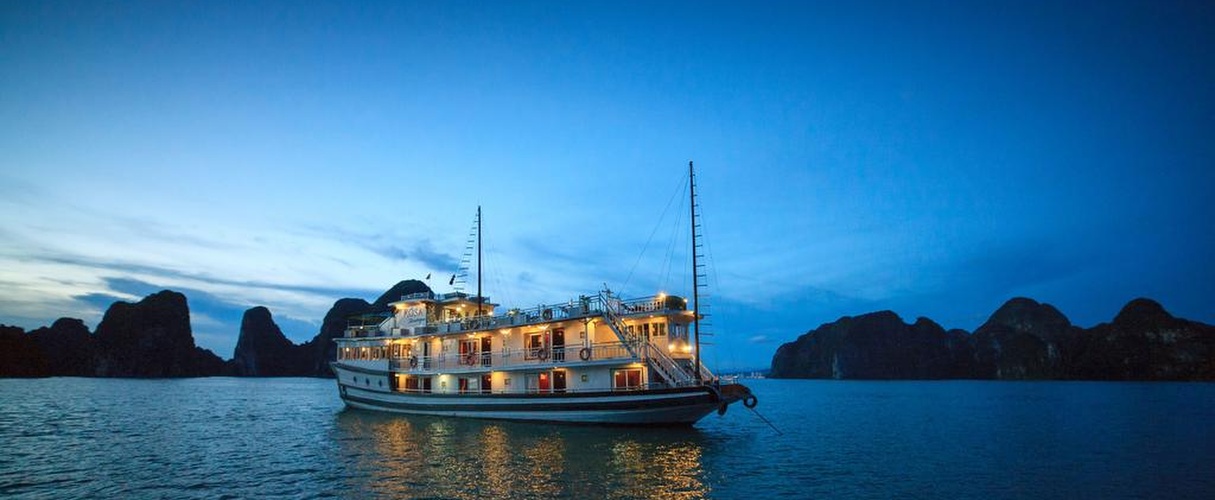 Rosa Boutique Cruise 2 days/ 1 night