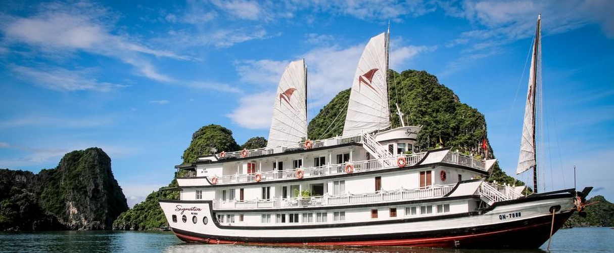 Signature Cruise 3 days/ 2 nights