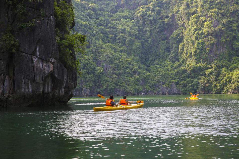 kayaking-valentine-cruise-2-days-1-night-5
