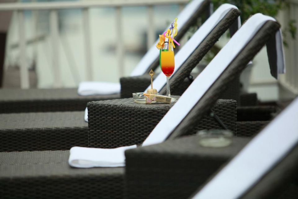 sundeck-1