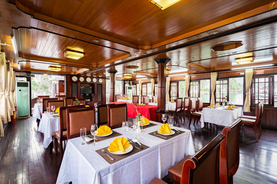 swan-deluxe-cruise-3-days-2-night-2