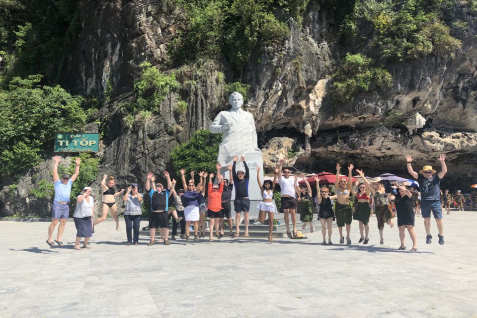 titop-statue-in-titop-island
