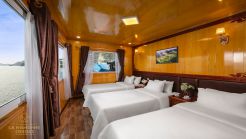 Triple cabin