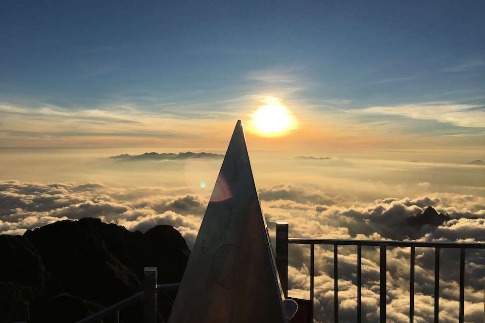 conquer-fansipan-peak-3d4n-4