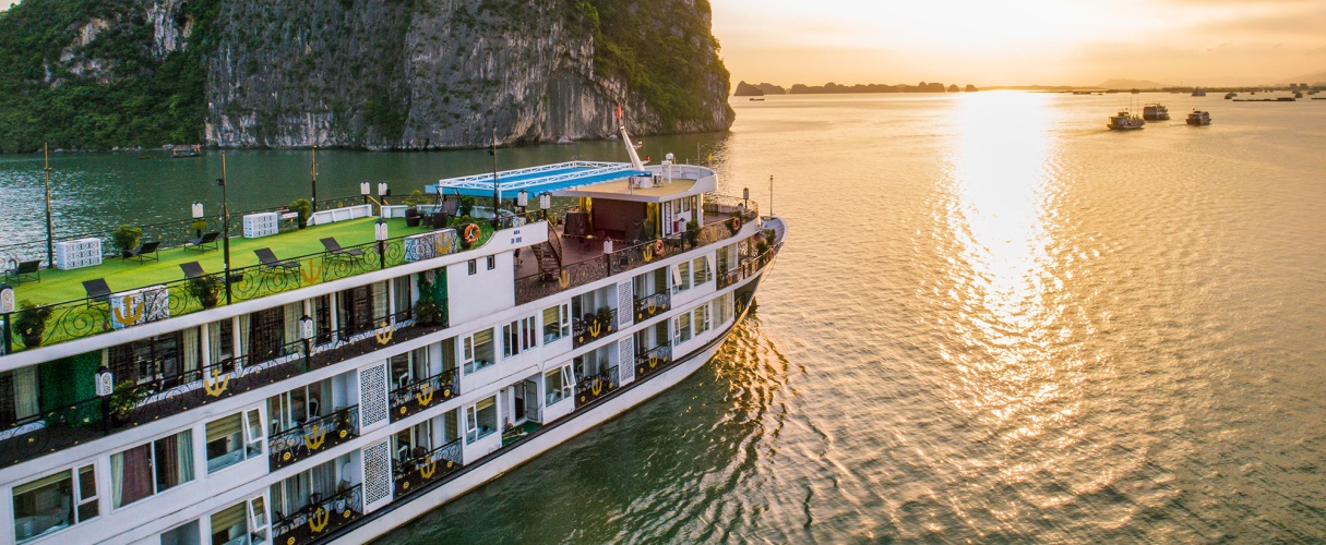 Dynasty Cruise 3 days/ 2 nights