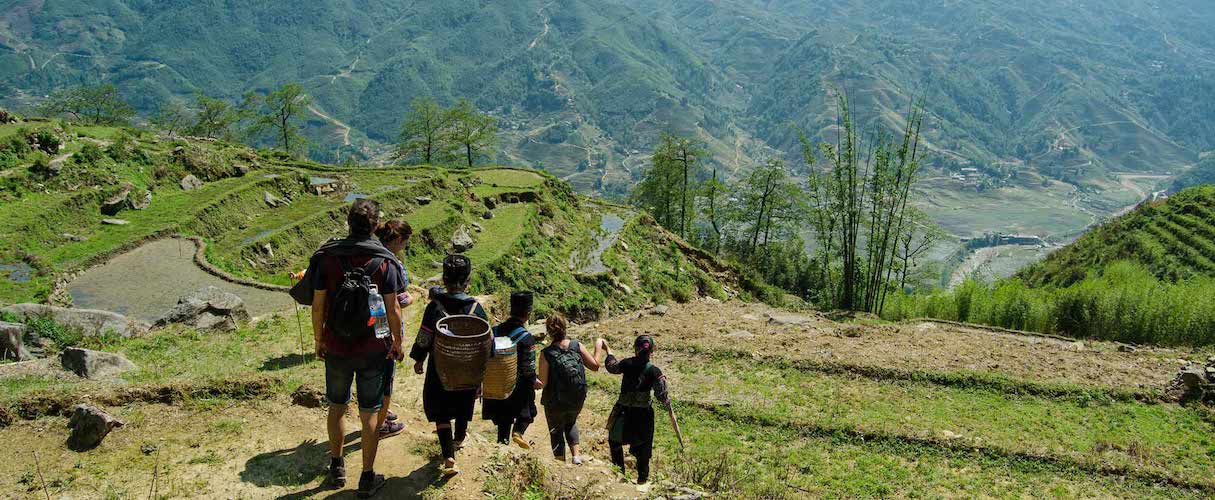 Sapa Easy Trek 2D3N by train