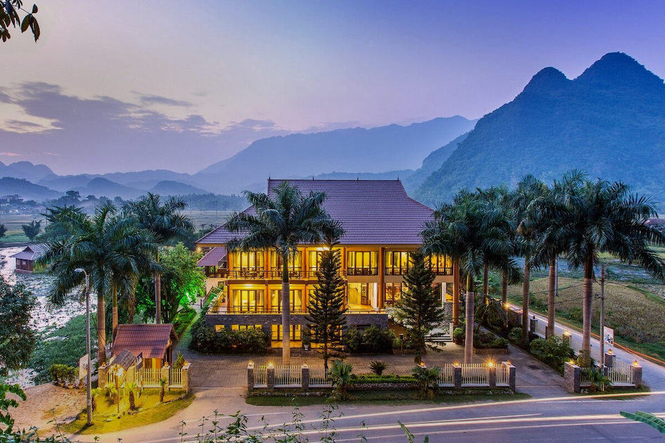 mai-chau-lodge-overview