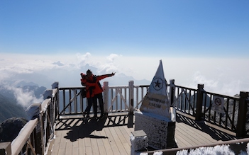 Fansipan Peak 2D1N 