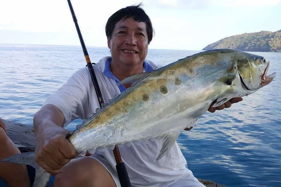 phu-quoc-sunrise-fishing-tour-1