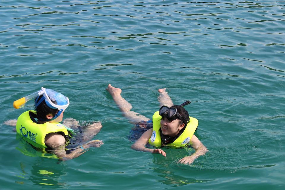 snorkeling - phu-quoc-snorkelong-and-fishing-tour-to-the-south-1