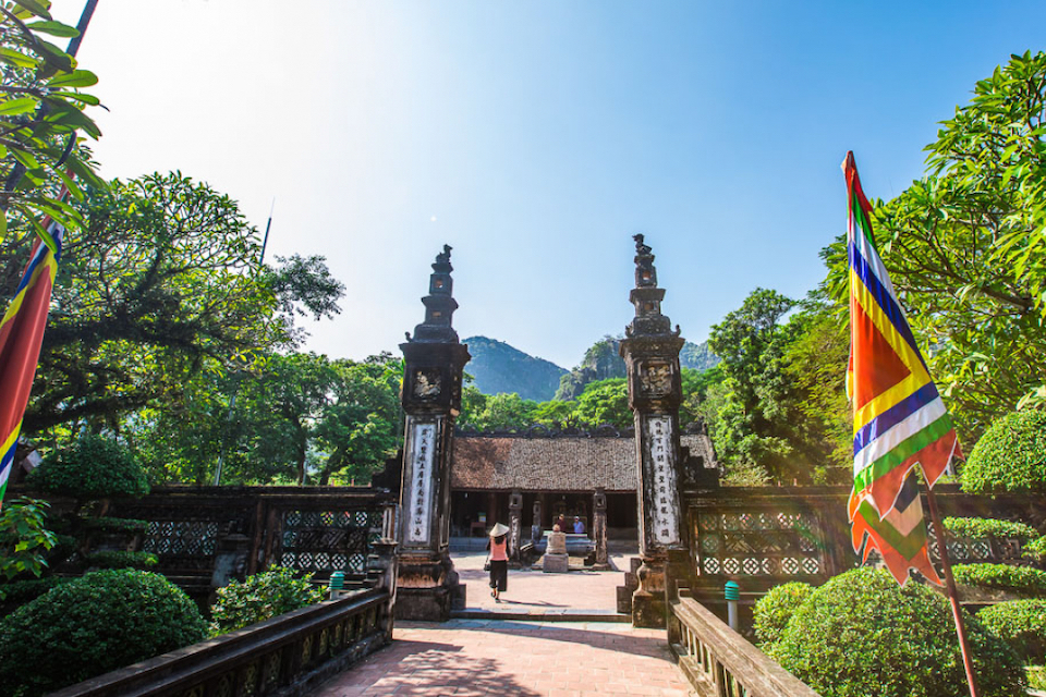 temple-of-dinh-and-le-dynasty