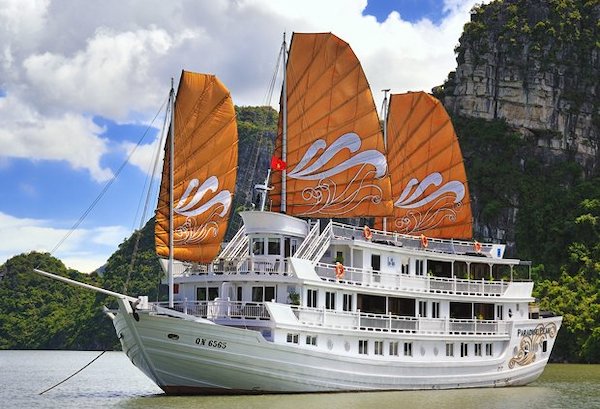 Paradise Luxury Cruise 