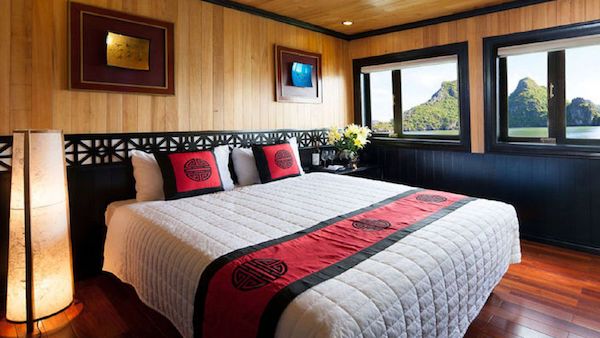 Deluxe cabin