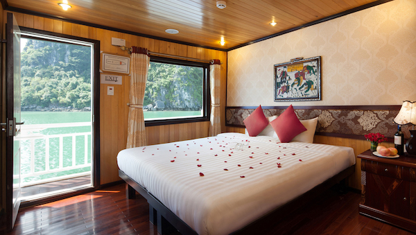 Honeymoon Suite