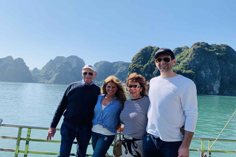 halong-luxury-day-trip-sung-sot-cave-3