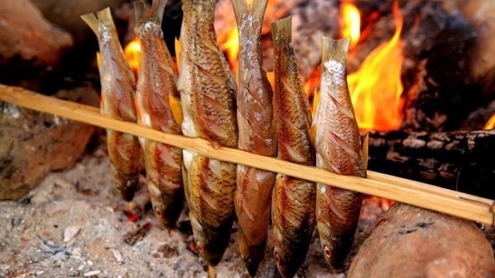 The fresh-water fish can be processed into many dishes